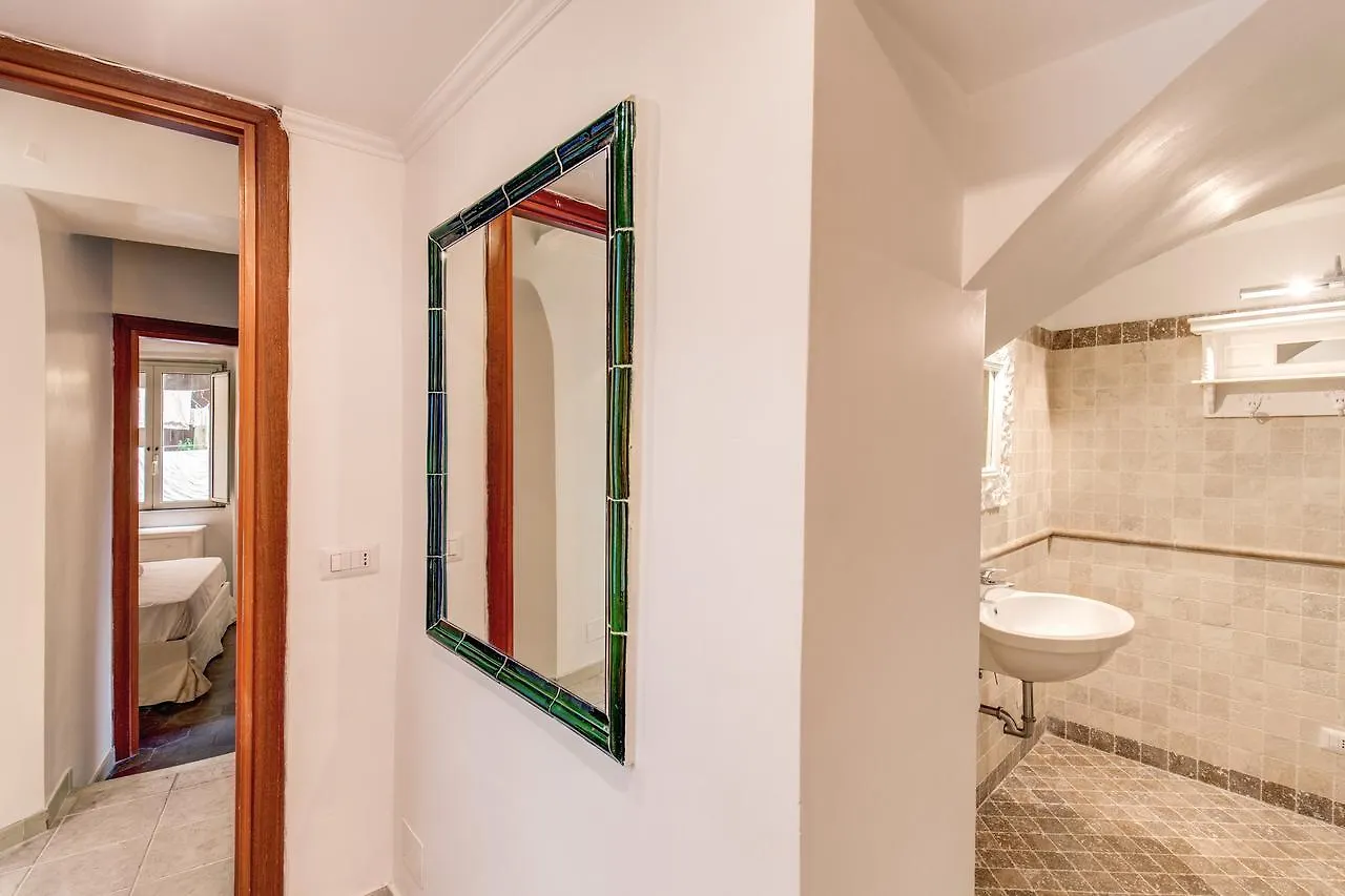 Piazza Navona Apartment Rome